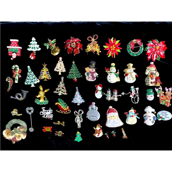 Jewelry - Group Of 45 Beautiful Vintage Christmas Brooches Jewelry